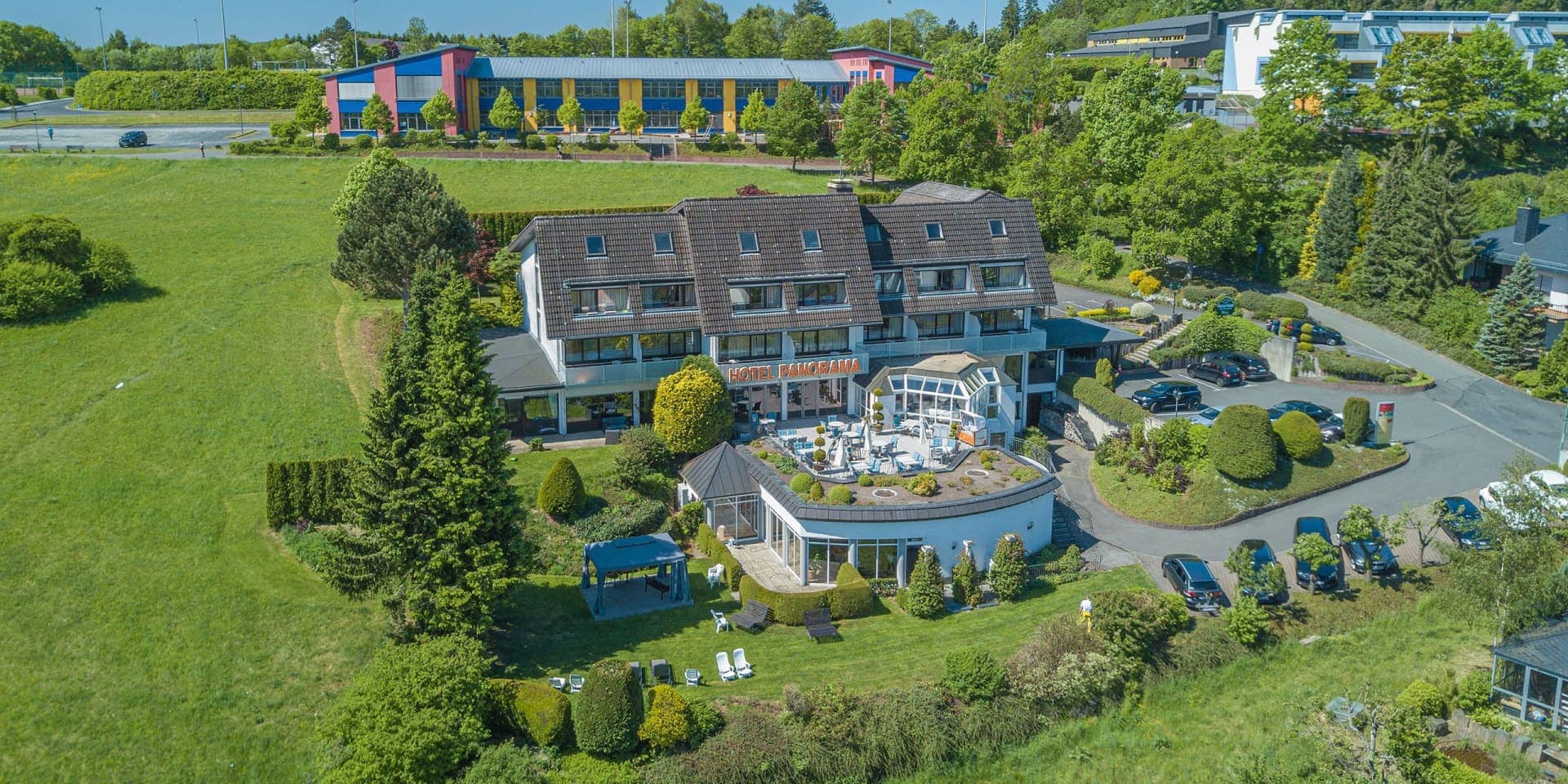 Hotel Panorama Daun Front